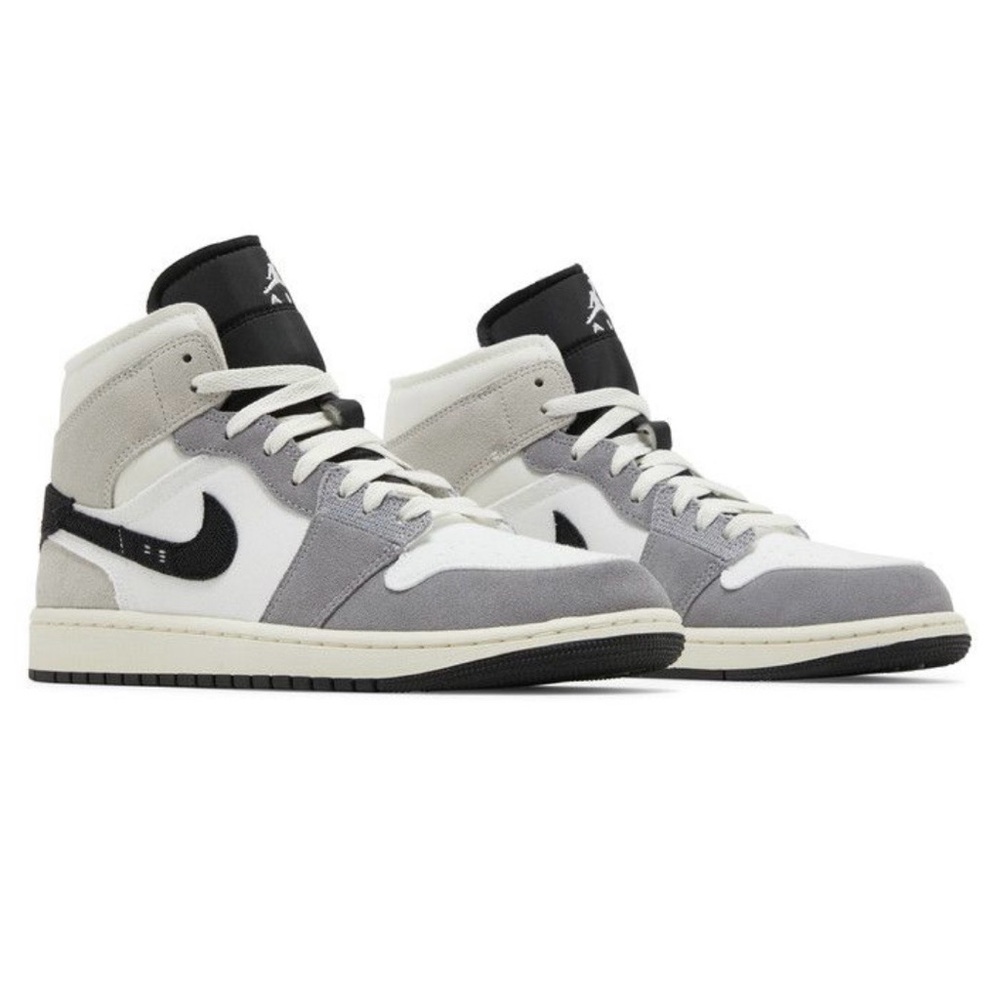 AIR JORDAN 1 MID SE CRAFT (GS)
CEMENT GREY/BLACK-WHITE
GRIS CIMENT/BLANC/NOIR